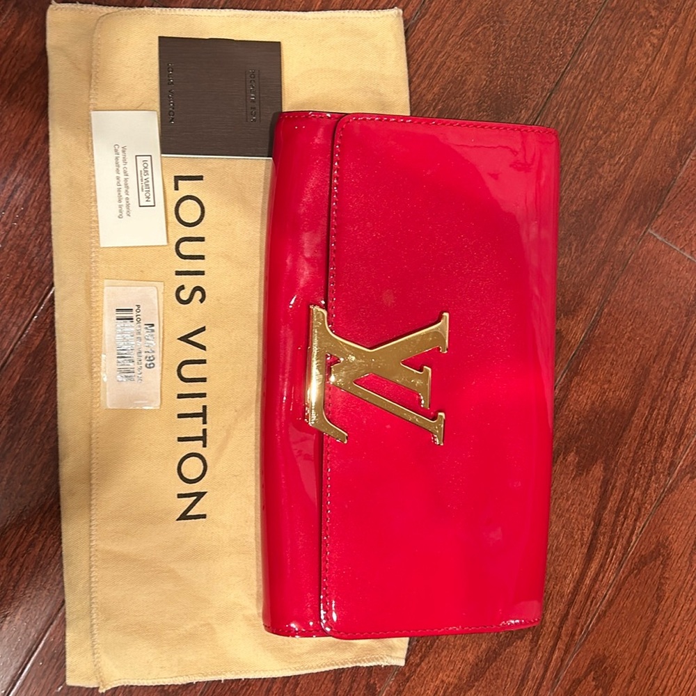 LV Louise EW Verni Roug